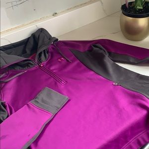 Under Armor half zip pullover